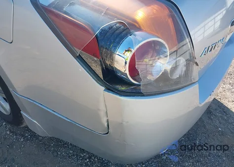 2011 Nissan Altima 2.5 S z USA, uszkodzony, nr VIN 1N4AL2AP3BN461241